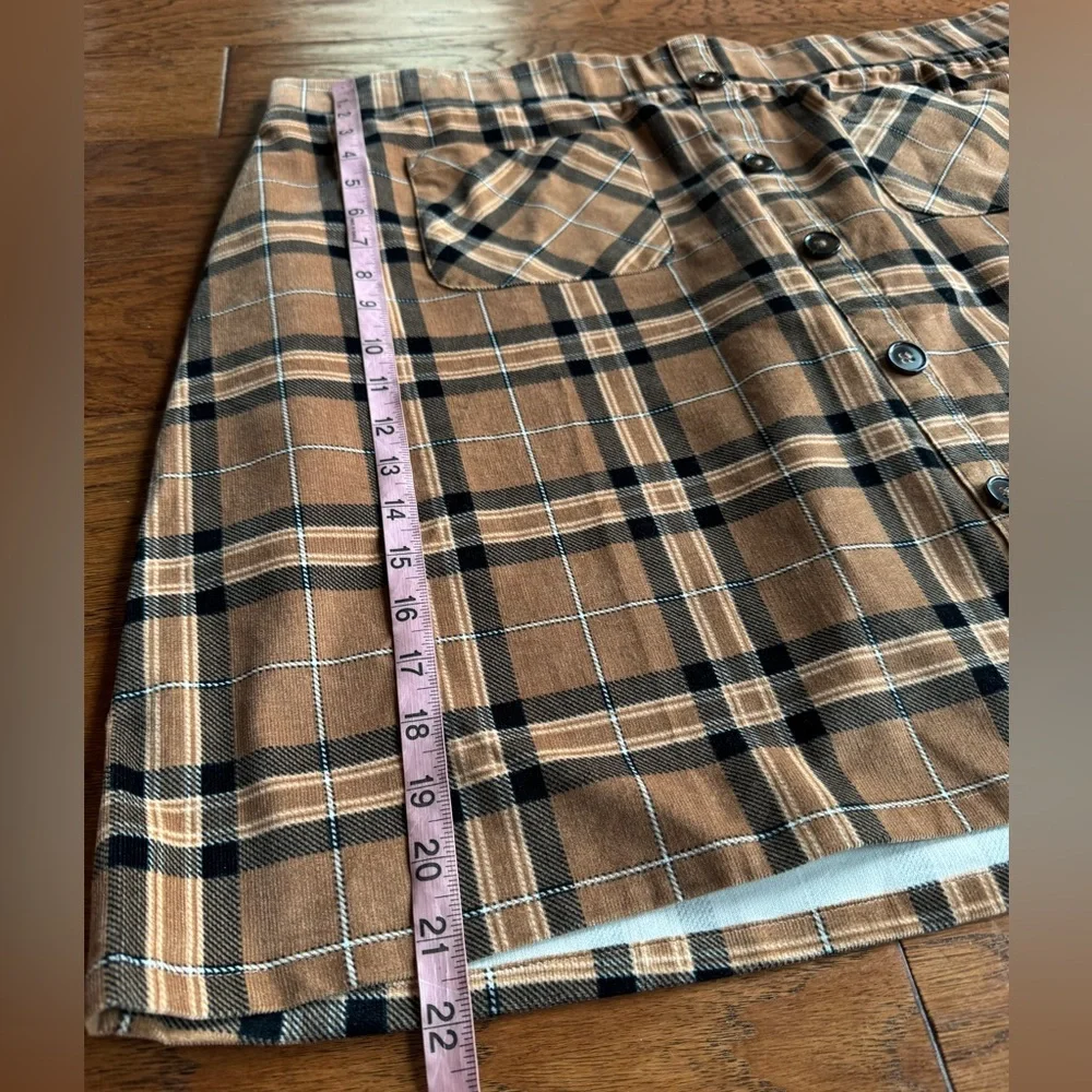 Torrid‎ Corduroy Mini Skirt - Picture 6 of 9